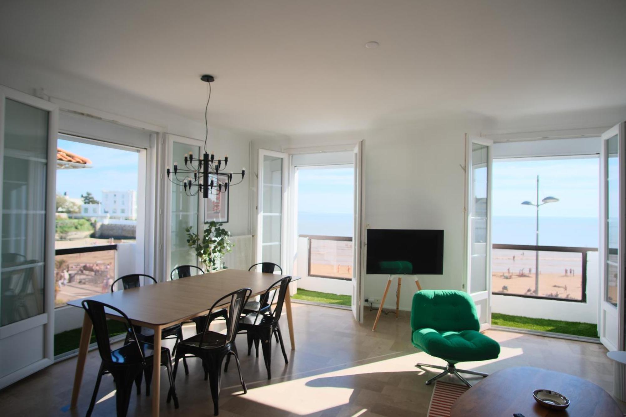 Appartement Avec Balcons Vue Mer A Pontaillac Royan Exterior photo